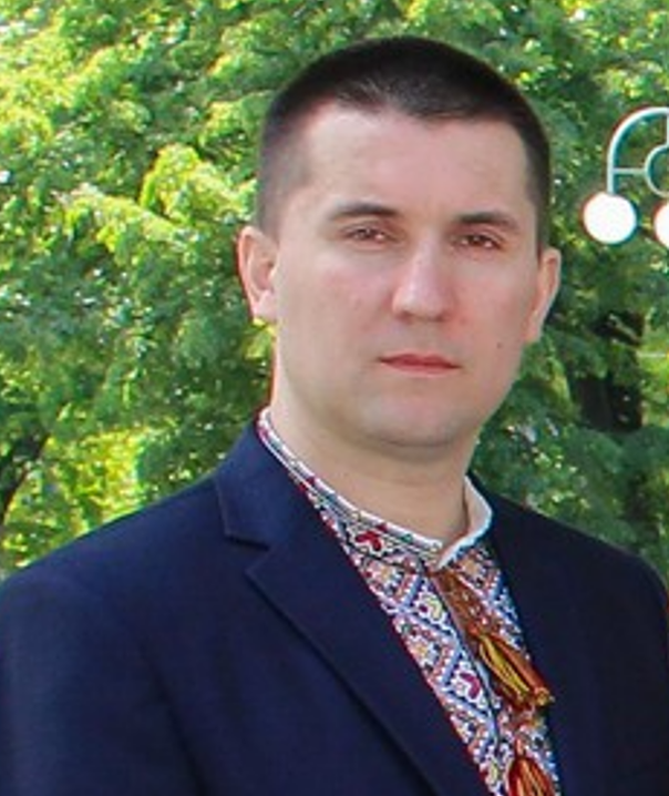 Репетитор з математики Віталій Головатий — Mathema
