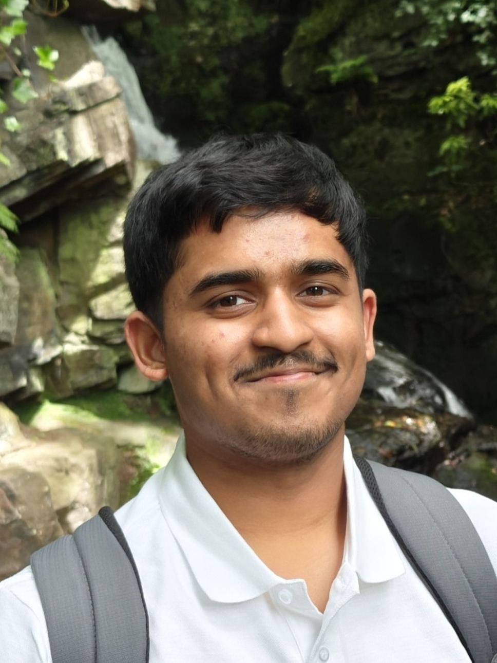 Math tutor Amogh Naik Gaunekar — Mathema