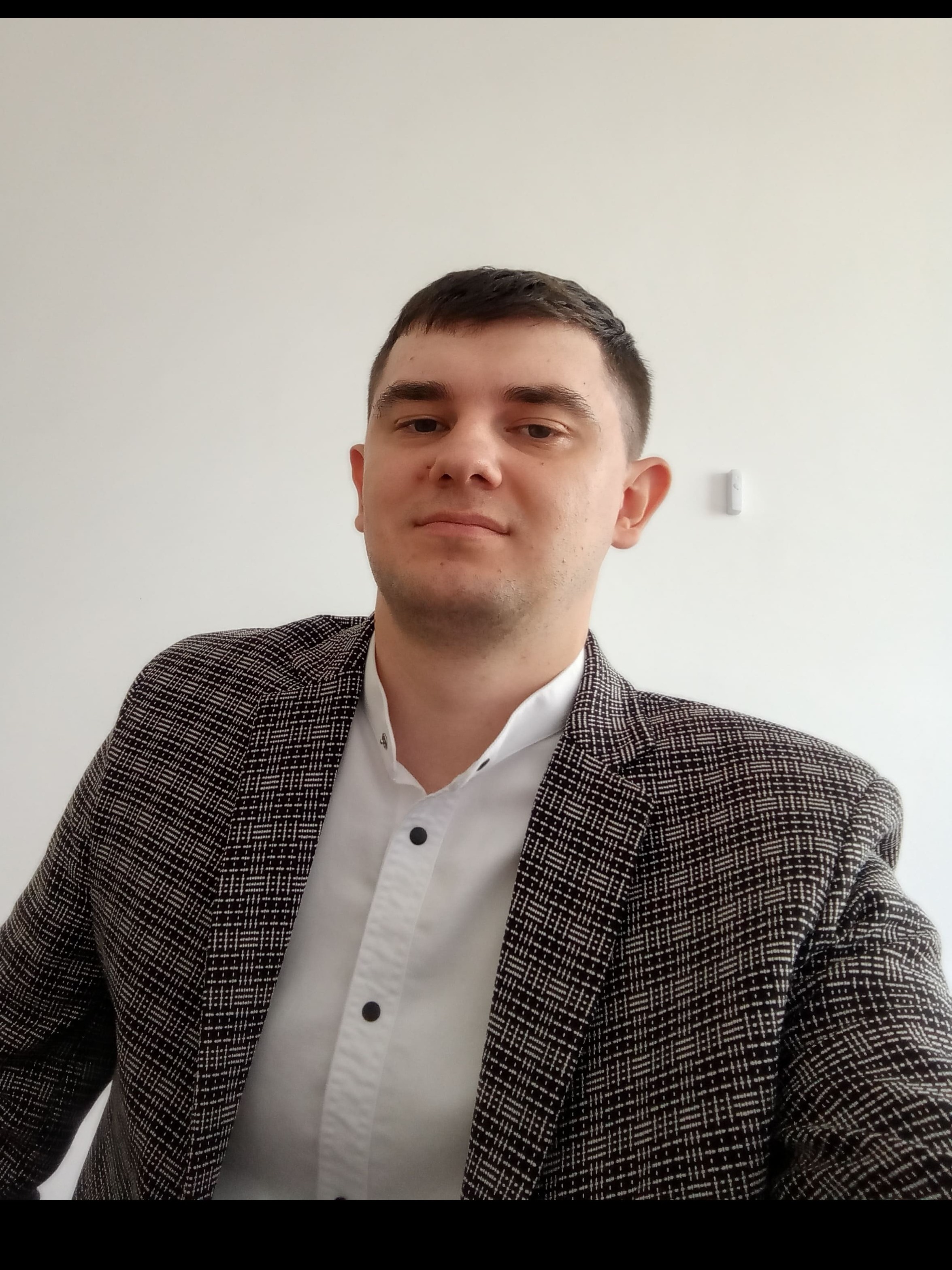 Репетитор з математики Микола Мисюкевич — Mathema