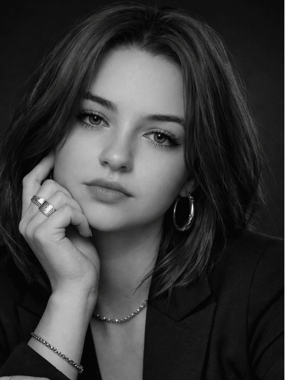 Вікторія  Хазикова