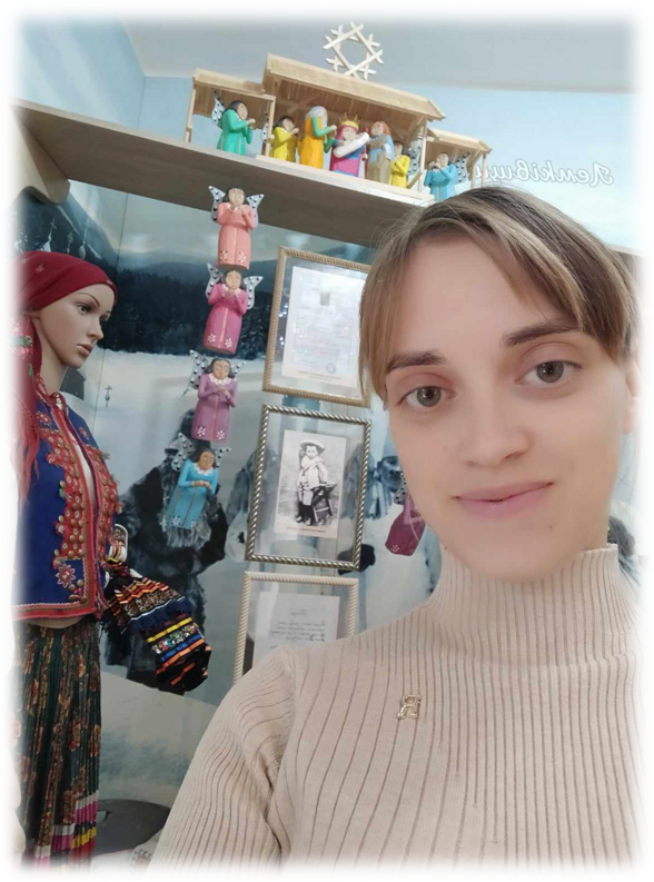 Репетитор з математики Катерина Костик — Mathema