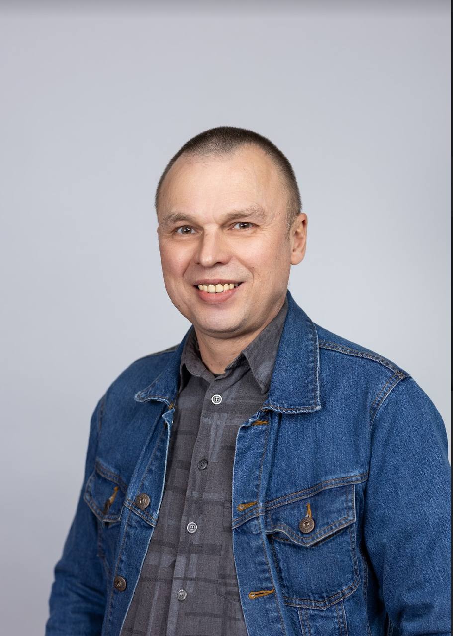 Репетитор з математики Гапоненко Сергій — Mathema